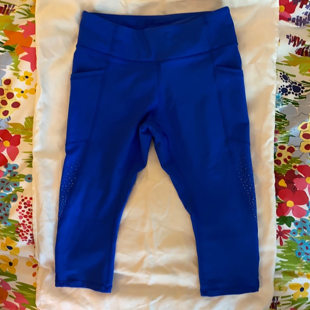 Lululemon Capris Size 4 EUC